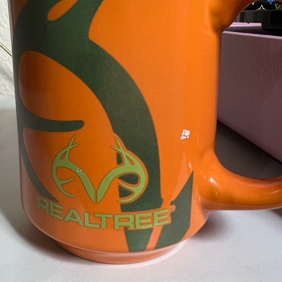 Realtree Coffee Mug - Picture 2 of 5